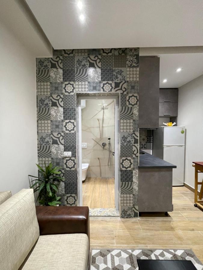 Modern 1 Bedroom City Apartment Tirana Exteriör bild