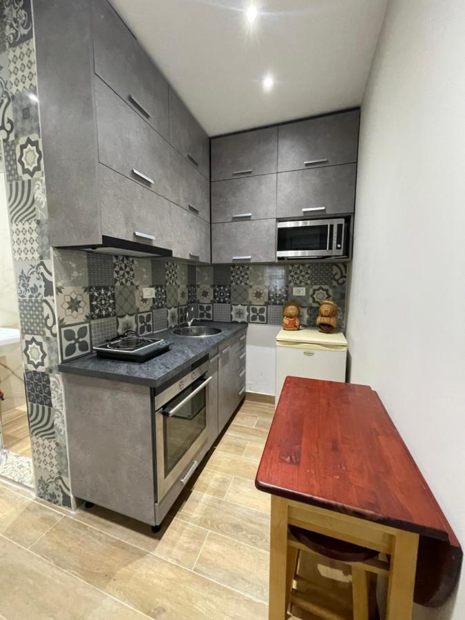 Modern 1 Bedroom City Apartment Tirana Exteriör bild